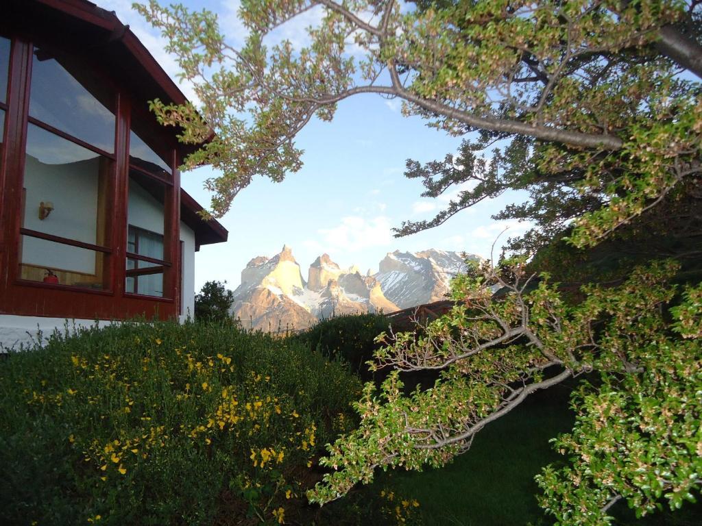 Hosteria Pehoe Торрес-дель-Пайне Экстерьер фото